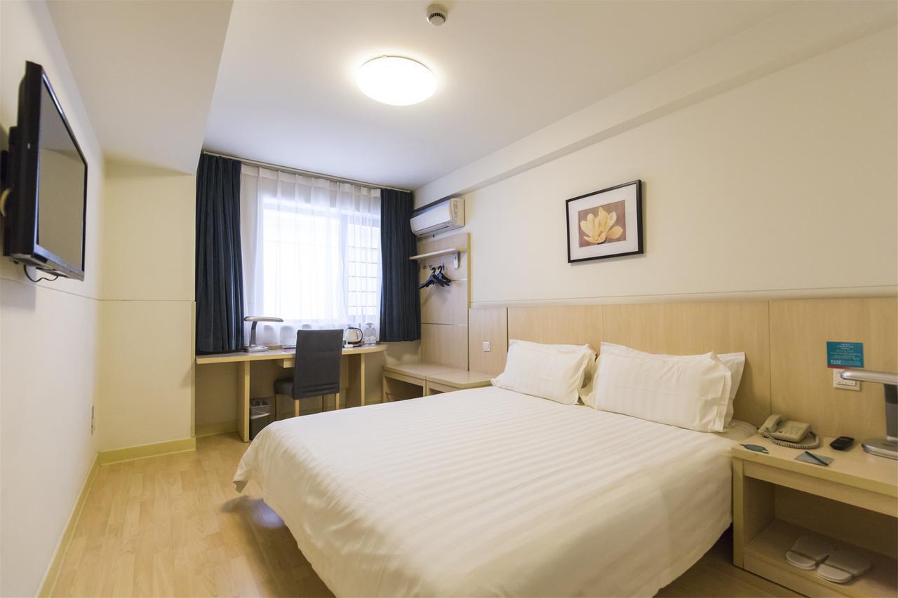 Jingjiang Inn Taiyuan Fuxi Street Wanda Plaza Bagian luar foto